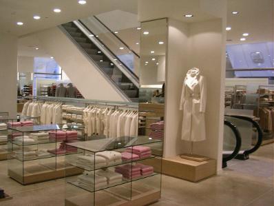 Shop - Borgo Wührer - 2004