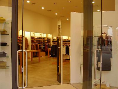 Shop Outlet Fashion District Molfetta - Bari - 2005